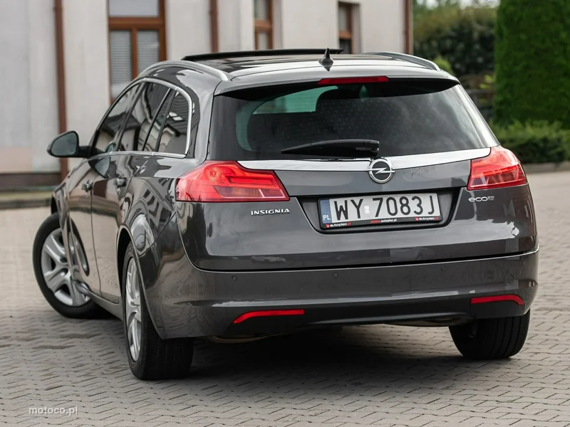 Opel Insignia Sports Tourer 2