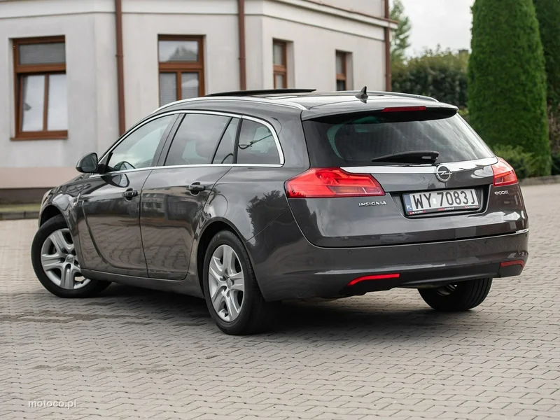Opel Insignia Sports Tourer 15