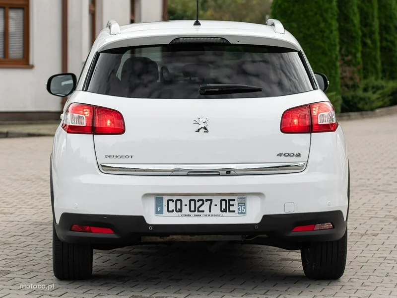Peugeot 4008 16