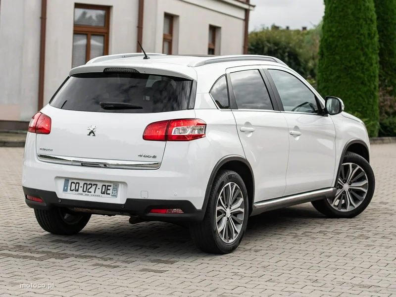 Peugeot 4008 17