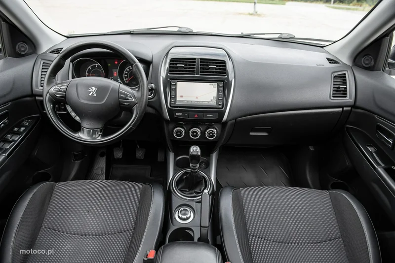 Peugeot 4008 5