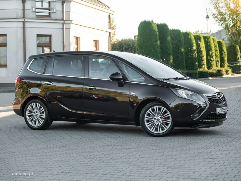 Opel Zafira C Tourer 20