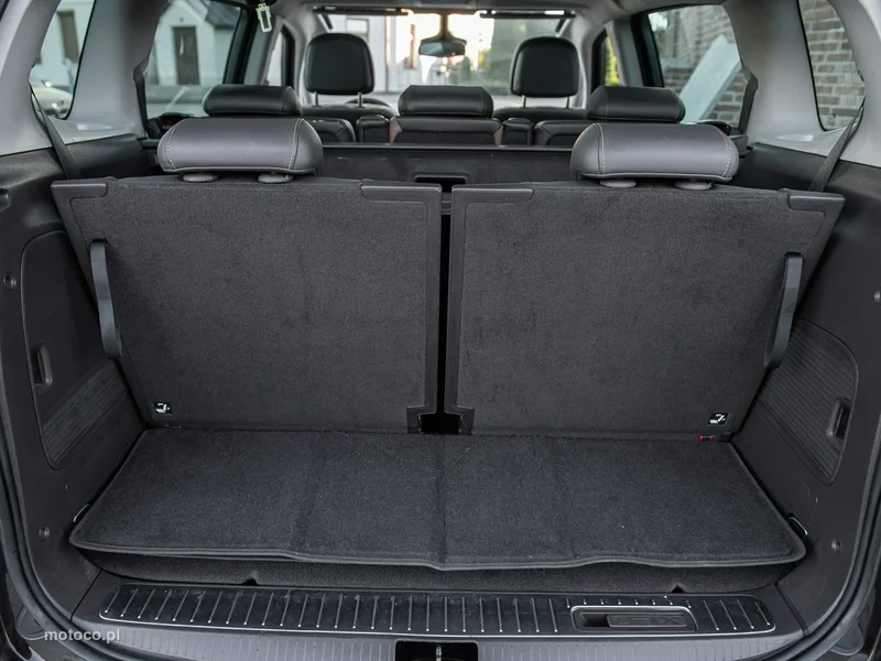 Opel Zafira C Tourer 25