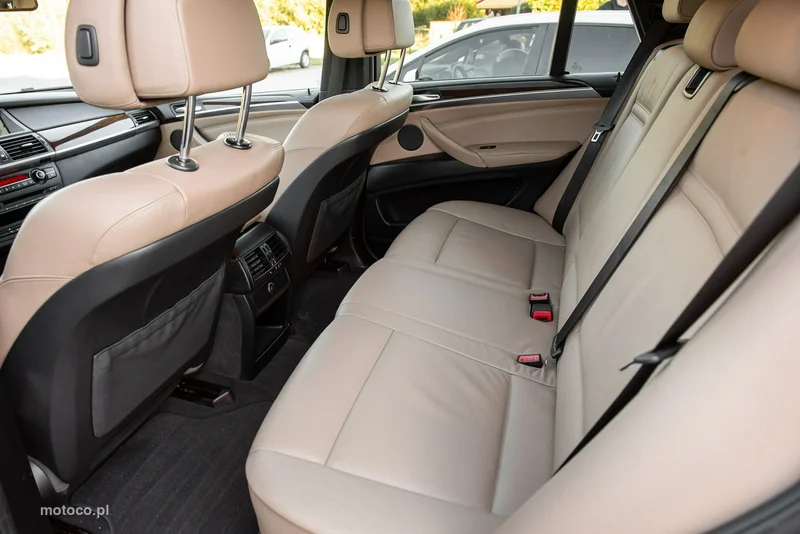 BMW X5 E70 7