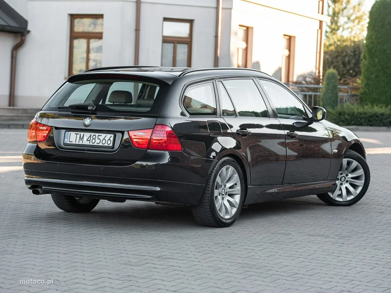 BMW Seria 3 E90 318 16