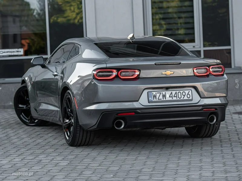 Chevrolet Camaro 2