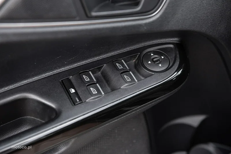 Ford B-Max 27