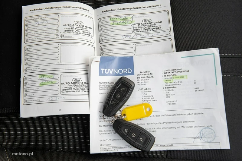 Ford B-Max 32