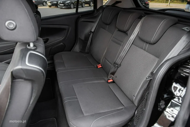 Ford B-Max 7