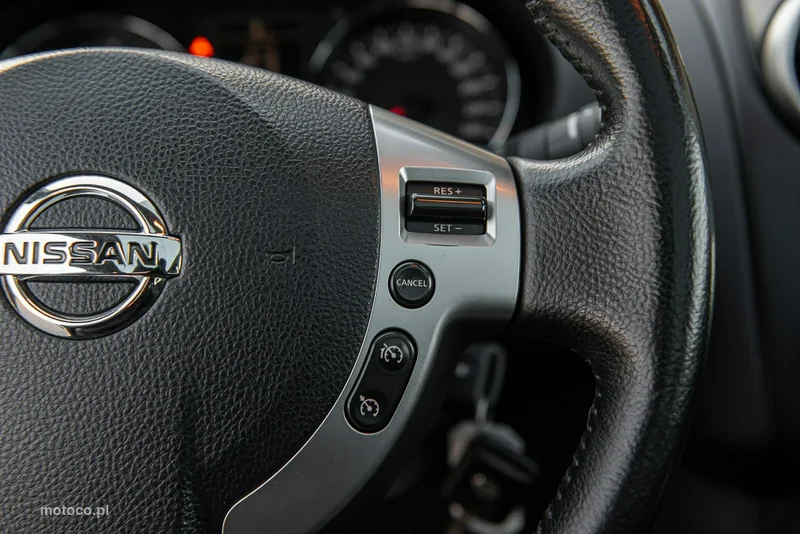Nissan Qashqai 25