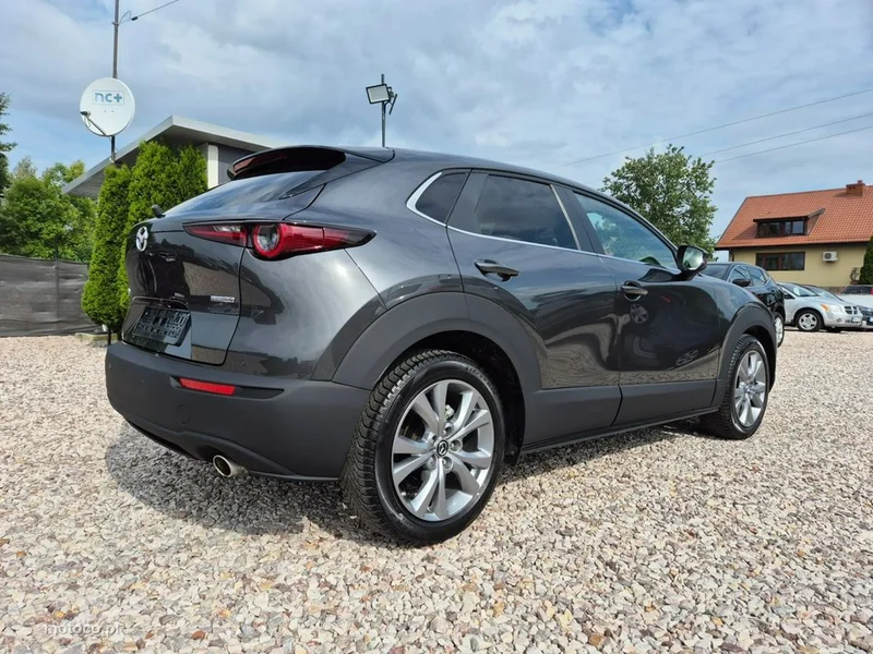 Mazda CX-30 11