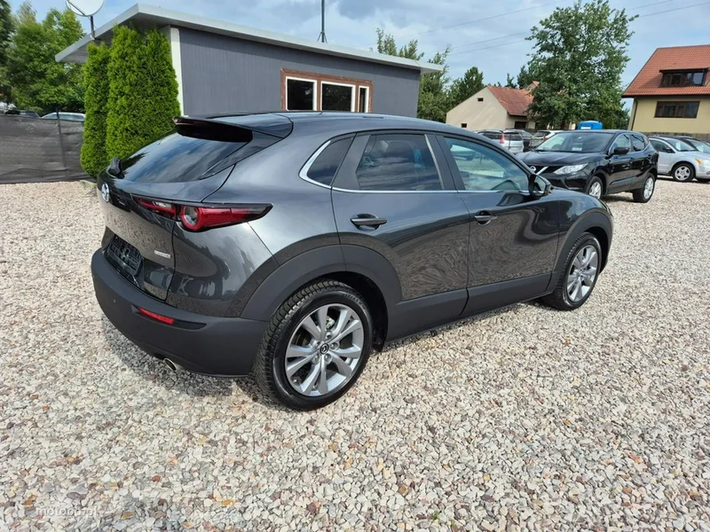 Mazda CX-30 4