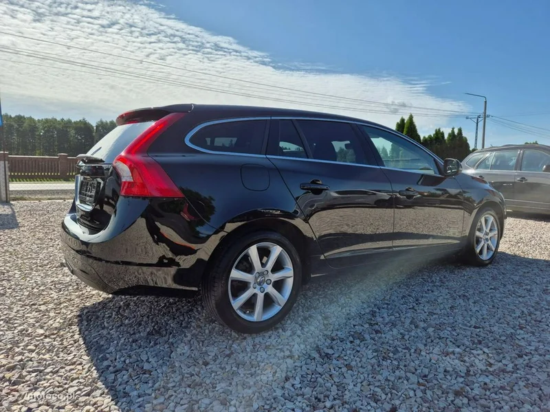 Volvo V60 7