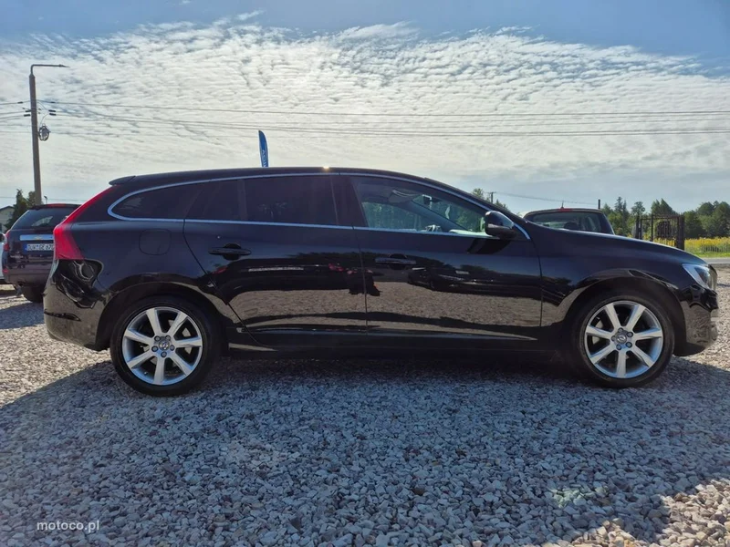 Volvo V60 8