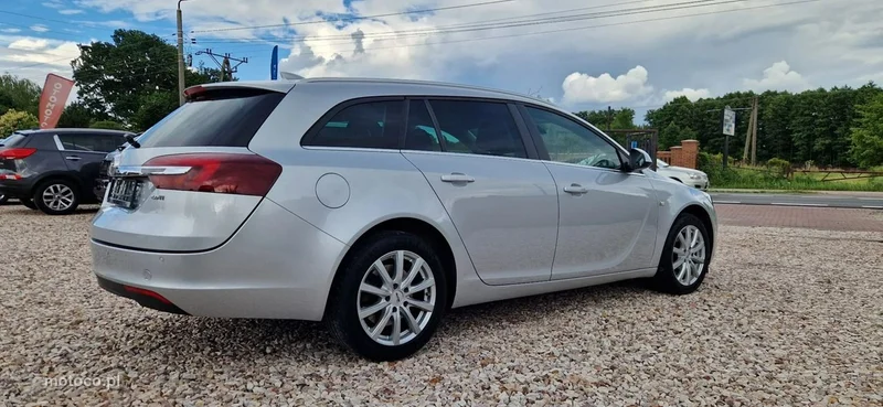 Opel Insignia A 11