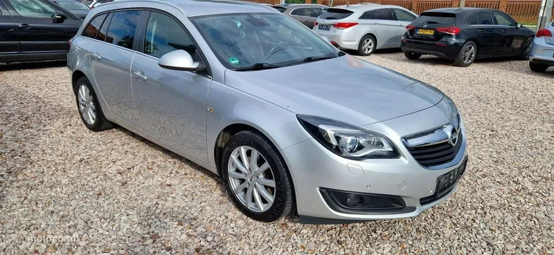 Opel Insignia A 22