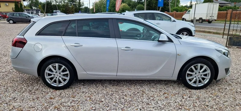 Opel Insignia A 4