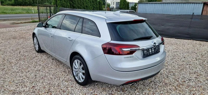 Opel Insignia A 5