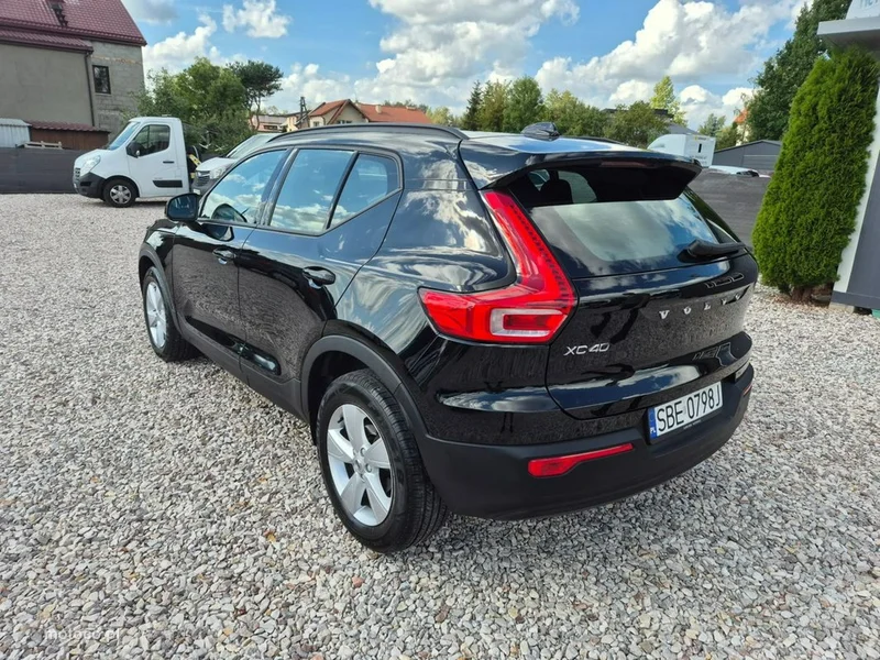 Volvo XC 40 11