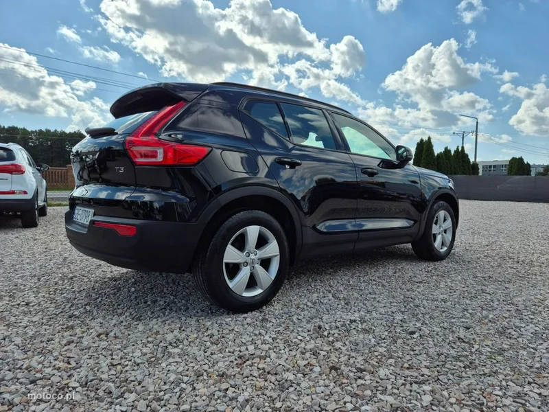 Volvo XC 40 22