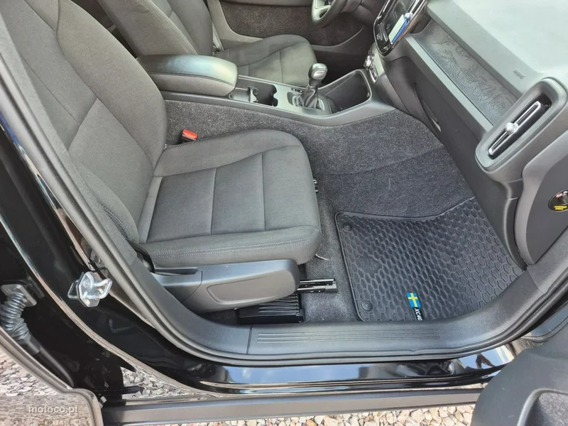 Volvo XC 40 27