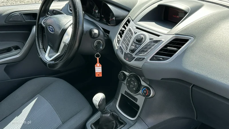 Ford Fiesta VI 17