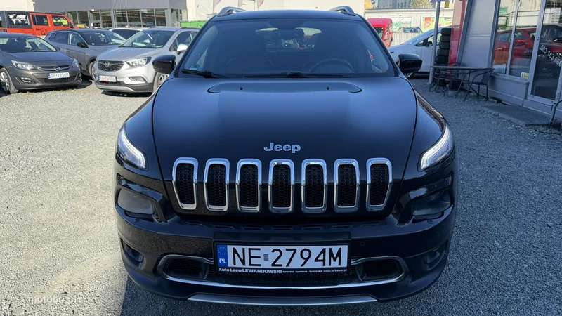 Jeep Cherokee 14