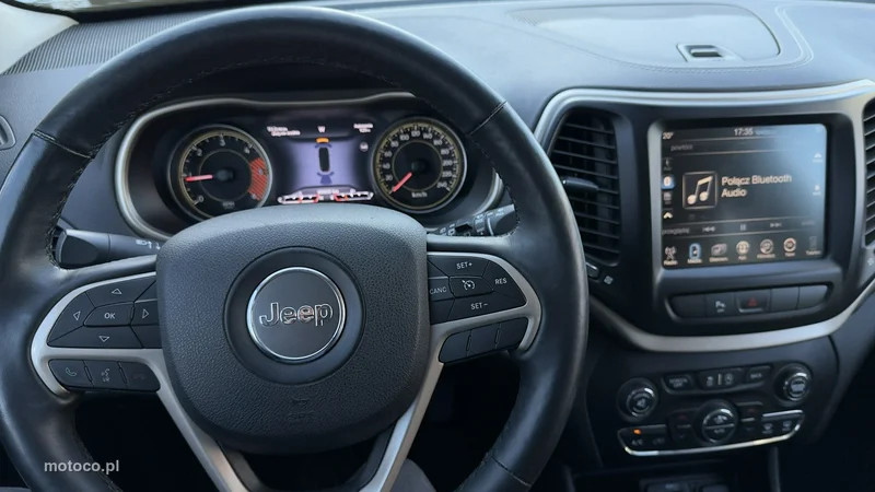 Jeep Cherokee 25