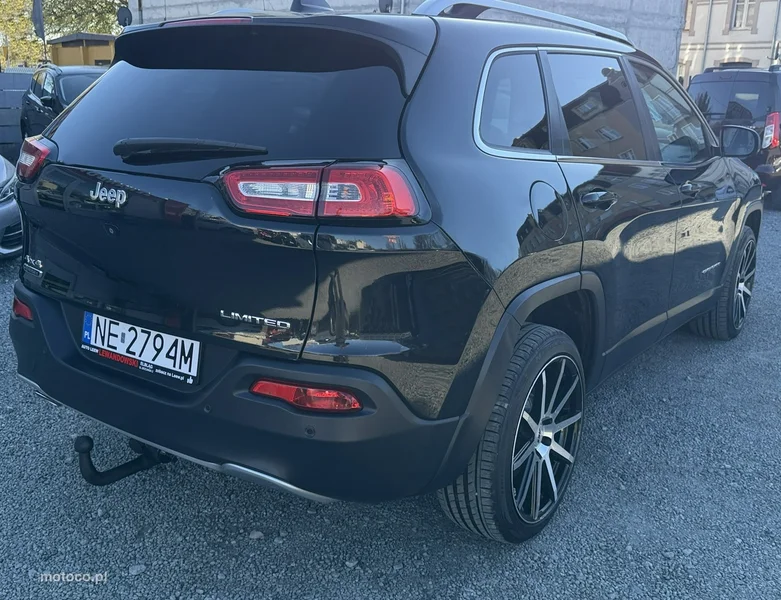Jeep Cherokee 4
