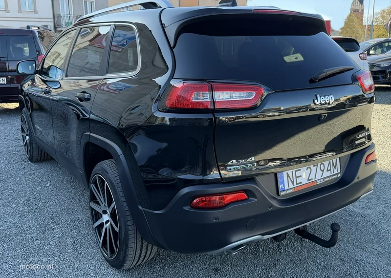 Jeep Cherokee 10