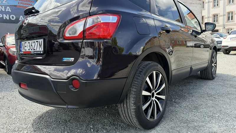 Nissan Qashqai+2 6