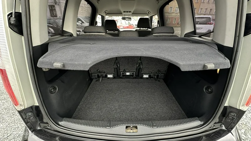 Skoda Roomster I 12