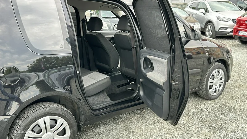Skoda Roomster I 24
