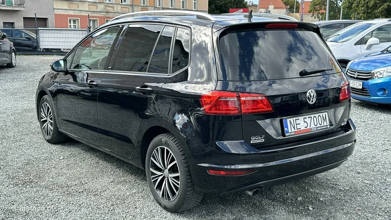 Volkswagen Golf Sportsvan VII 12