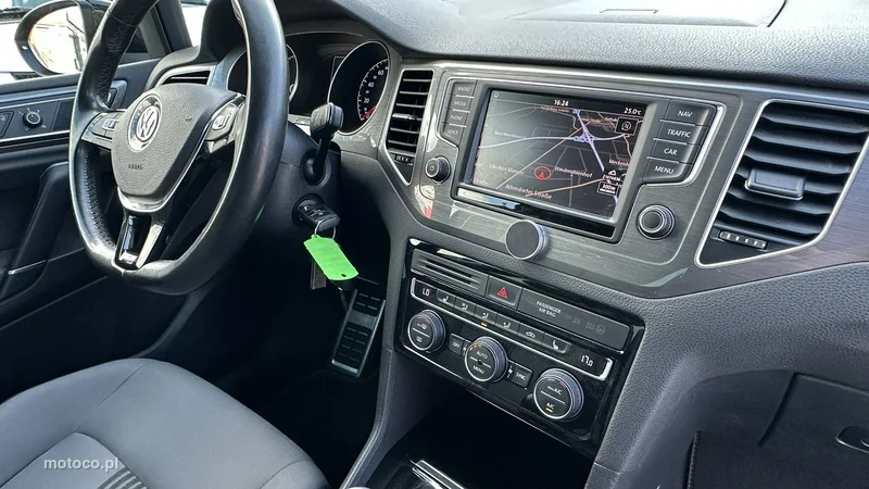 Volkswagen Golf Sportsvan VII 19