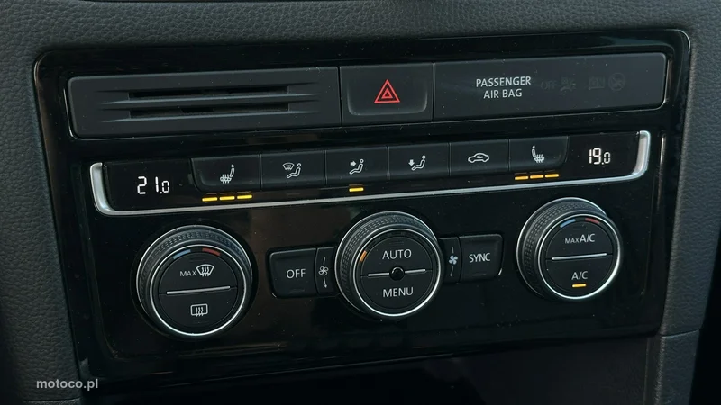 Volkswagen Golf Sportsvan VII 32