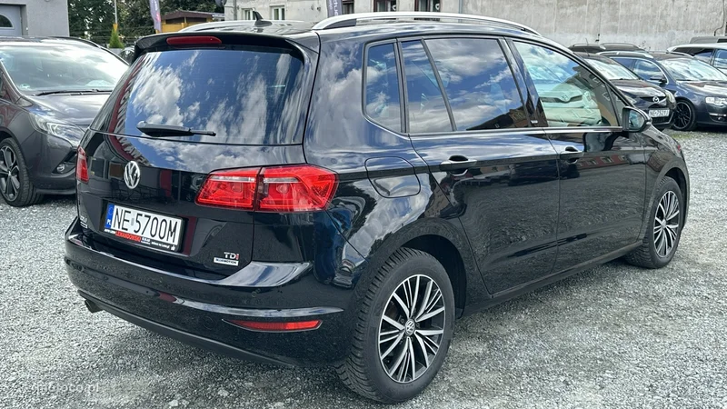 Volkswagen Golf Sportsvan VII 6