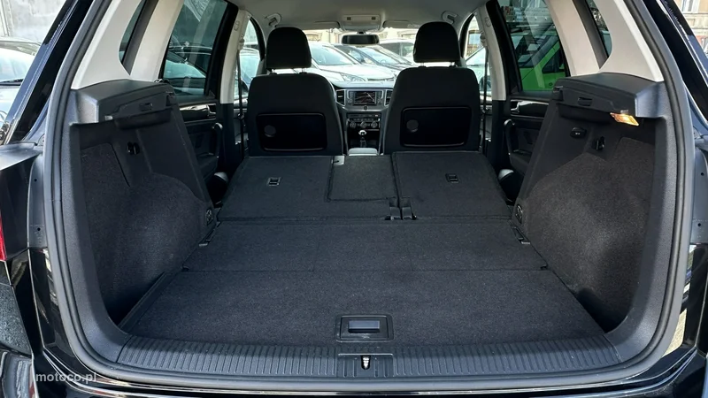 Volkswagen Golf Sportsvan VII 9