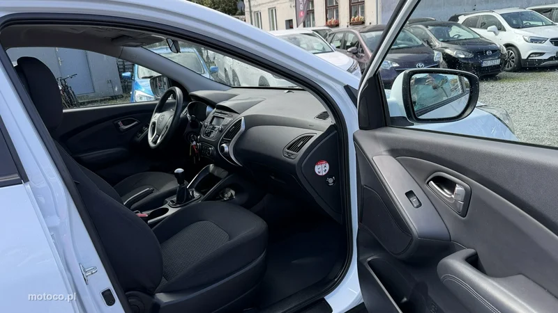 Hyundai ix35 17
