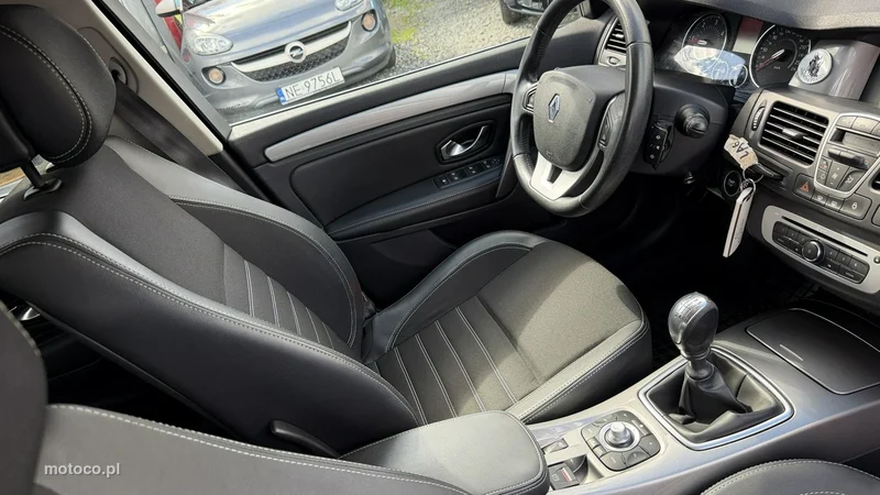 Renault Laguna III 19