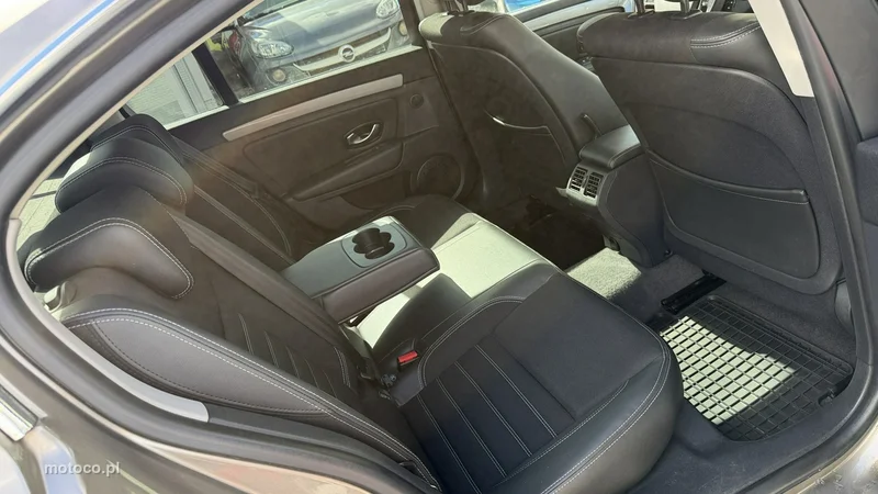 Renault Laguna III 22