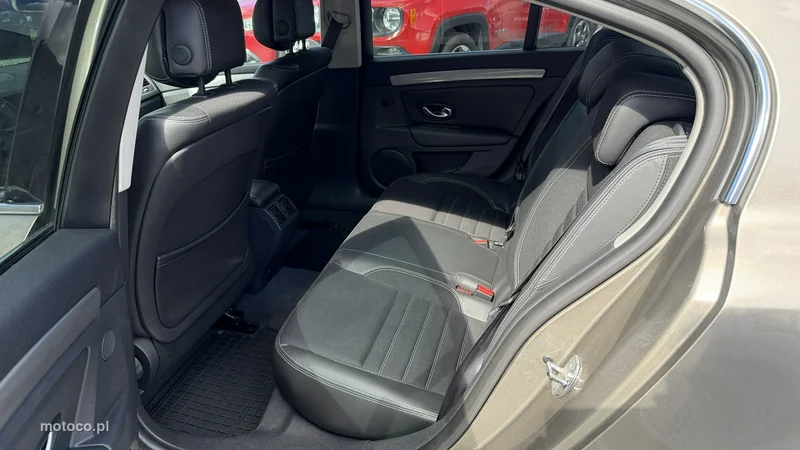 Renault Laguna III 26