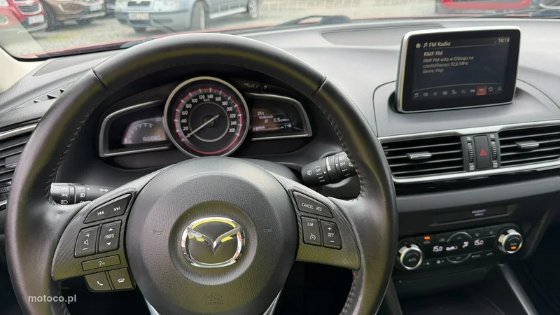 Mazda 3 23