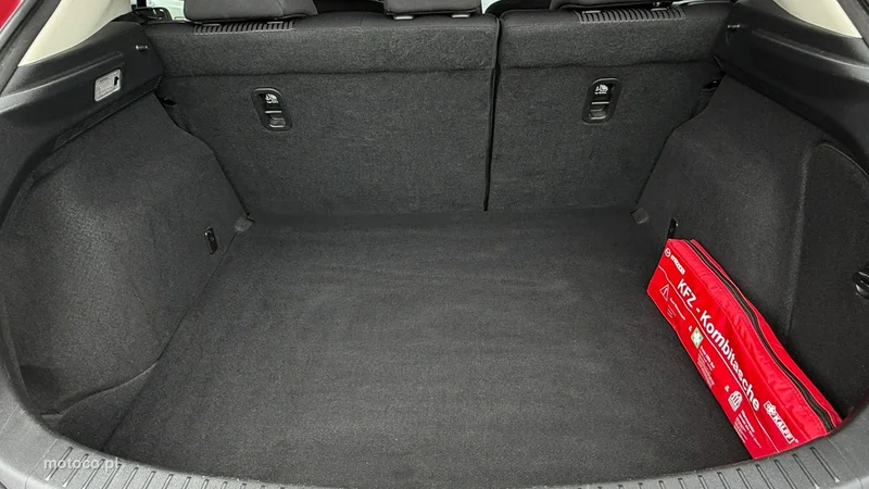 Mazda 3 5