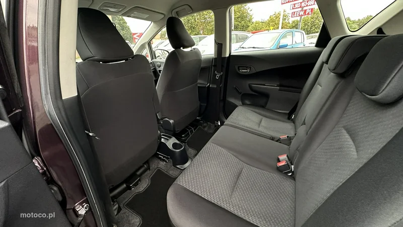 Toyota Verso-S 22