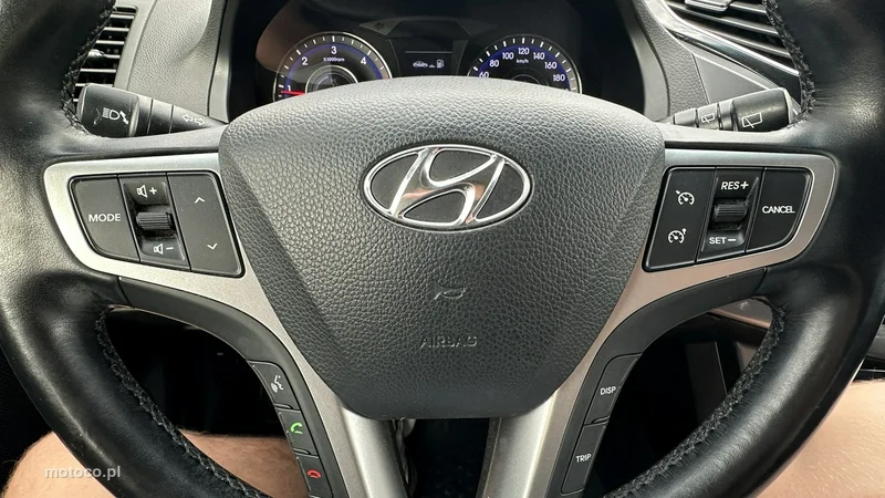 Hyundai i40 25