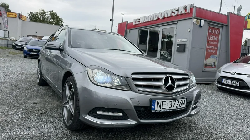 Mercedes-Benz Klasa C W204 C 200