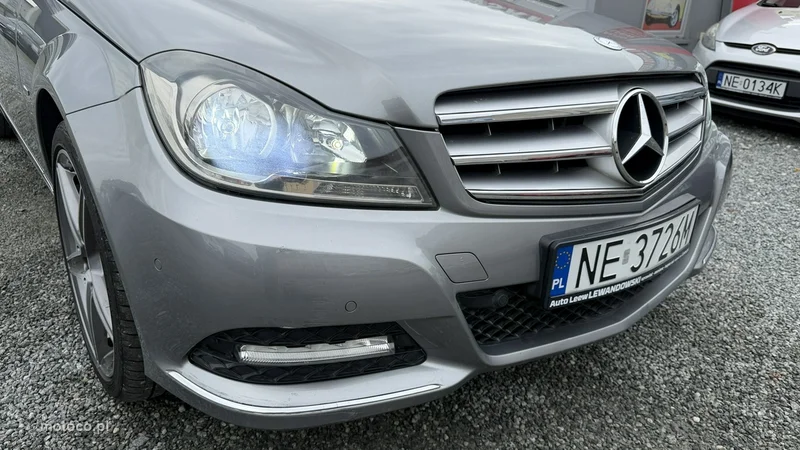 Mercedes-Benz Klasa C W204 C 200 2