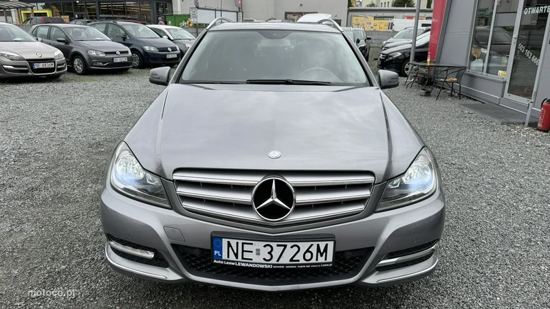 Mercedes-Benz Klasa C W204 C 200 17