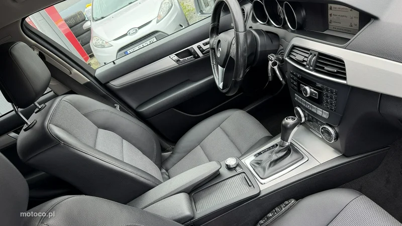 Mercedes-Benz Klasa C W204 C 200 20